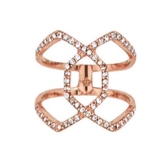 Ravishing Ring (size 10) - Picture 2 of 4